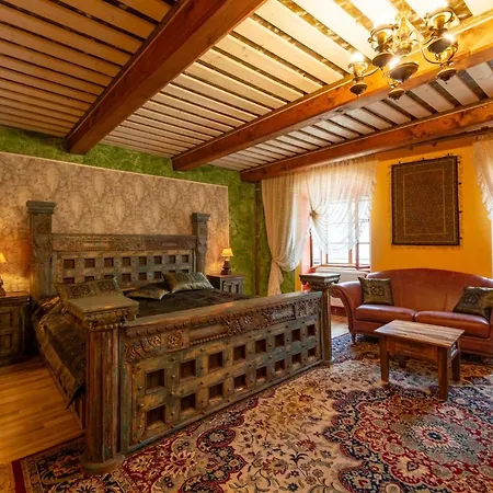 Barcadam Hotel Banska Stiavnica