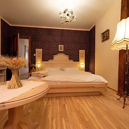 Barcadam * Banská Štiavnica