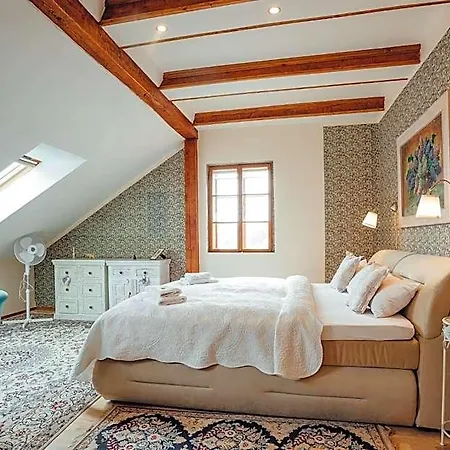 Barcadam * Banská Štiavnica
