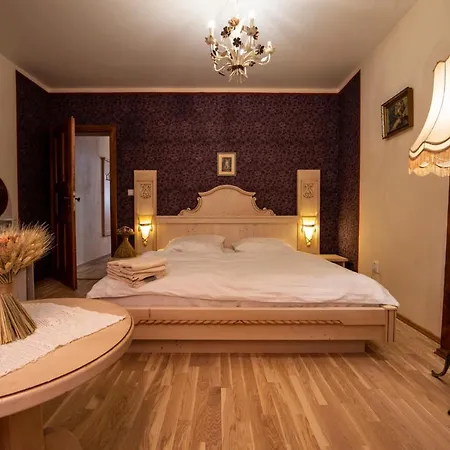 Barcadam * Banska Stiavnica